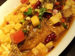 -大头虾越式风味餐厅(光明广场店)