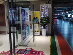 -龙湖虹桥天街-停车场