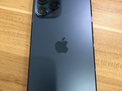 -Apple零售店(新街口店)