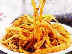 岐山擀面皮-令氏家外家周秦食府(高新店)