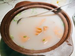 洪湖藕汤-小凤庭·地道湖北菜武昌鱼·铫子藕汤(黄鹤楼店)