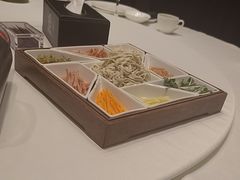 -梅花香里大酒店(郁金香路店)