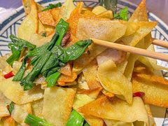 -霄汉牛三鲜湖北砂锅菜(万松园2店)