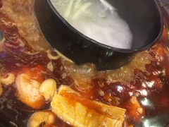 -重庆烧鸡公火锅(簋街店)
