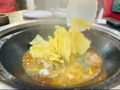 -老刘生态大鱼坊铁锅炖鱼(赛马场店)