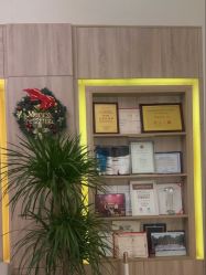 -百秀名媛纹绣美学护肤中心