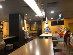 大堂-麦当劳(王顶堤店)