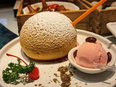 爆浆榴莲泡芙-粤港湾砂锅粥·宵夜(宝龙店)