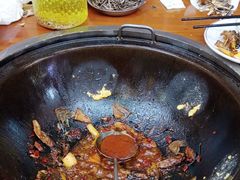 -曹丞相·地锅鸡·地锅鱼(武林店)