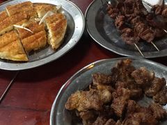 -色兰伊品轩食府