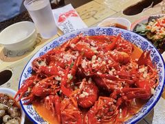 -琥珀老六龙虾(四里河店)