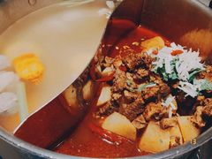 特色牛腩鸳鸯锅-左庭右院鲜牛肉火锅(环球港店)