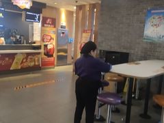 -麦当劳(欢乐谷店)