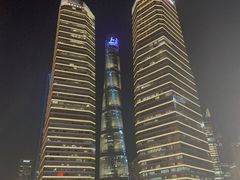 -陆家嘴空中步行连廊