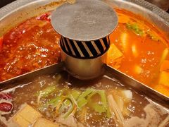 -晓宇重庆火锅(西安荟聚店)