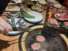 -炼火烤肉店