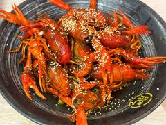 -肥肥虾庄·金牌油焖大虾(汉口城市广场店)