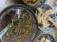 粉丝-无名氏宵夜小摊(祝家三姐妹馄饨店)