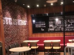 等位区-汉堡王(长沙枫林三路店)