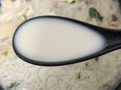 -津津老鸭粉丝馆(正东路店)