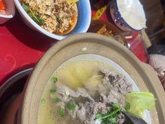 -冯烫烫跷脚牛肉·川菜小馆(武胜西街店)