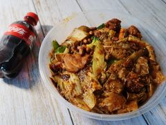 -愉肴麻辣香锅(中山路店)