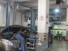 -李师傅修车保养维修连锁(金盏店)