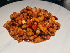 宫爆花仁鸡丁-赠李白·如诗的川味(余杭万达广场店)