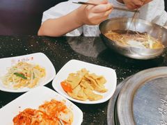 -木槿花韩式炭烤·熟成肉工坊(孙文东路店)