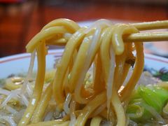 -拉面莊夢語＆中华料理八椿