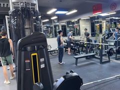 -耀恒健身(南浦地铁店)