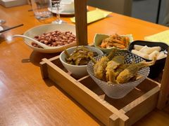 -莲餐厅·湖北菜·潜江小龙虾店(愚园路店)