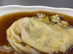 -后街女孩肠粉店