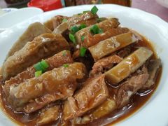 芋头扣肉-琼发酒楼