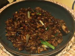 -吃饭皇帝大土家民族菜(正大广场店)