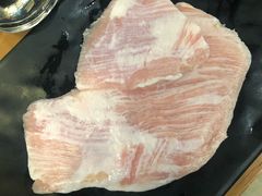 -肉甲韩国木炭烤肉(新壹街1店)