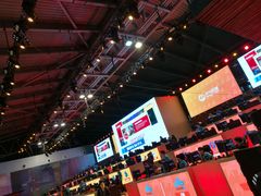 -东浩兰生上海世博展览馆