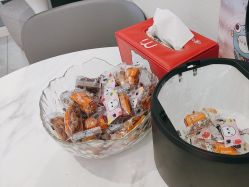 -咪咪专业脱毛连锁机构