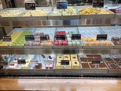 面包甜点陈列柜-陶源劵村(苏宁广场店)