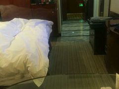 -东北大厦酒店(沈阳北站青年大街店)