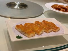 蜜汁叉烧酥-利苑酒家(华熙国际店)