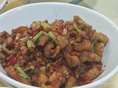 -笨罗卜浏阳菜馆(龙华鹏润达店)