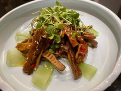 -渝半城经典川粤菜(重庆天地店)
