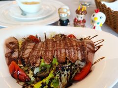 烟薰鸭肉沙拉-戈雅法餐厅(世界城广场店)