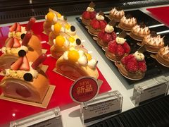 -Salon de The de Joel Robuchon(外滩18号店)