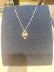 -周生生Chow Sang Sang(东方店)