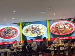 -川流不息·地道川菜·小龙虾(松东路店)