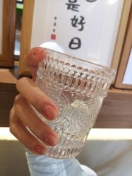 -美斯洛美甲美睫连锁店