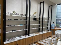 -无界眼镜MaxLess(滨江星光大道店)