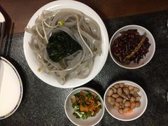 -小天鹅火锅·一线江景洪鼎旗舰店(洪崖洞店)